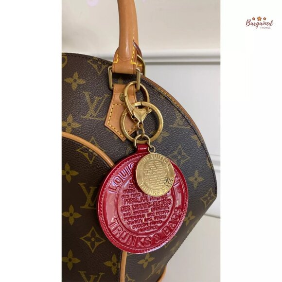Authentic LOUIS VUITTON Red Gold Trunks & Bags Key Chain Bag Charms - Picture 9 of 12